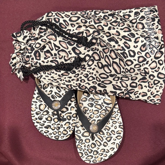 Brighton Leopard Print Sandals with Black and Tan Straps NWT & Dustbag - Size 9 - Picture 2 of 7